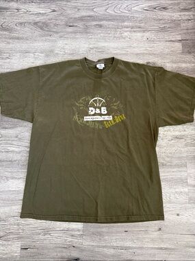 Vintage Grunge Graphic Short Sleeve Crewneck Tee